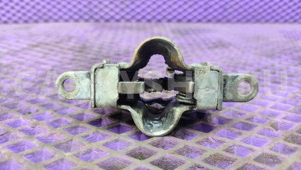 Замок капота Mercedes E-Class W210 95-02 Mercedes-Benz E-klasse оригинальный номер A2108800960