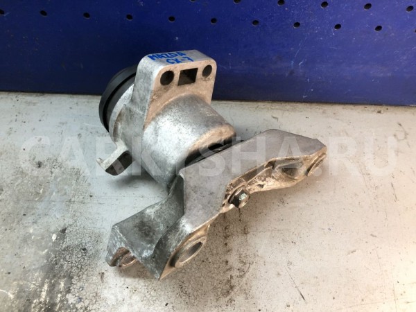 Подушка двигателя правая Mazda Cx-7 L3VDT Mazda 2 оригинальный номер EG2139060G