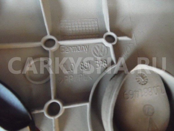 Накладки прочие Volkswagen Touareg I (2002—2006) Volkswagen Touareg оригинальный номер 7L0881328