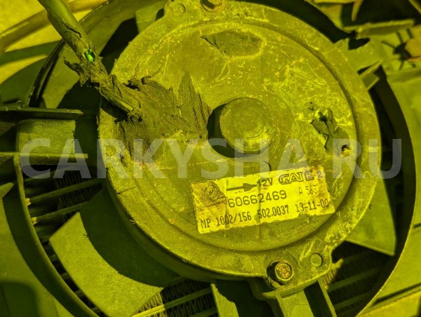 Вентилятор радиатора Alfa Romeo 156 оригинальный номер 60662469