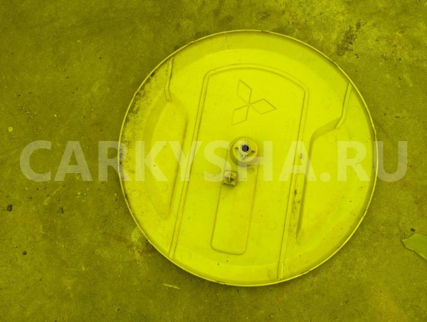 Колпак запасного колеса Mitsubishi Pajero оригинальный номер MR418195