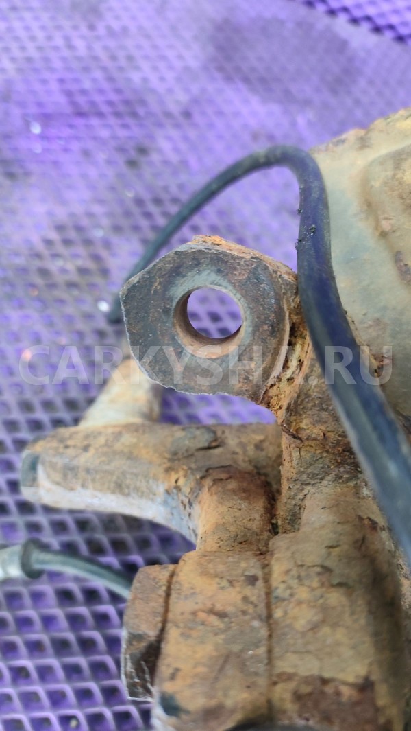 Кулак поворотный передний левый Mercedes-Benz W124 Mercedes-Benz W124 оригинальный номер 1243302225