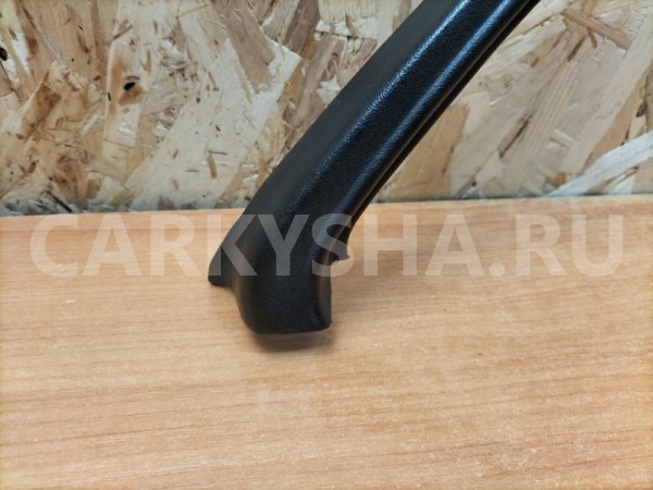 Накладка рамки двери задняя левая Mercedes-Benz Mercedes-Benz W124 оригинальный номер 1247350171