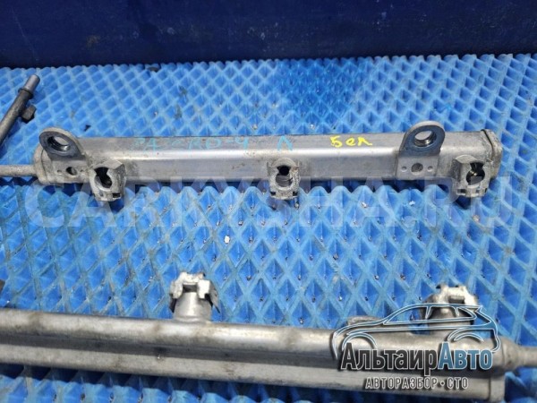 Топливная рампа Pajero 4 левая правая 6G72 Mitsubishi i оригинальный номер 1465A418