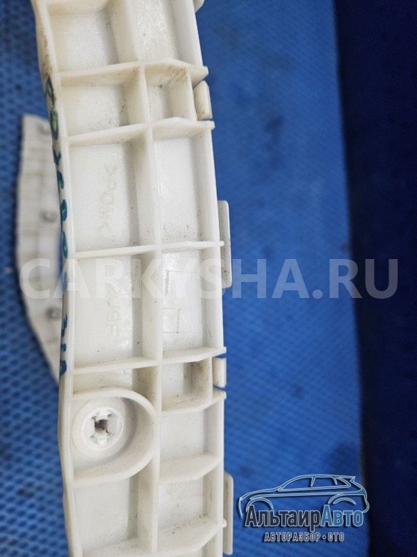 Кронштейн заднего бампера правый левый Pajero 4 Mitsubishi i оригинальный номер 6410A187