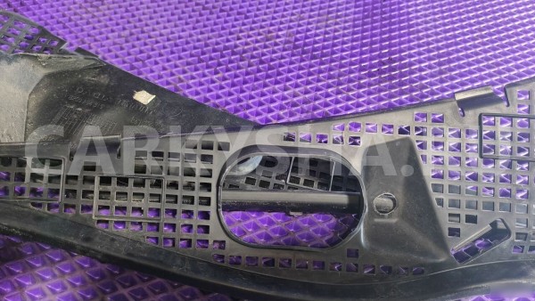 Жабо Renault Logan 1 Renault 20 