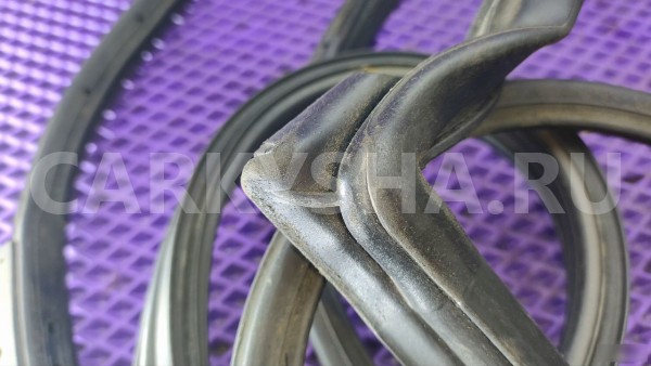 Уплотнитель двери П/П Mitsubishi Lancer 9 Mitsubishi i 