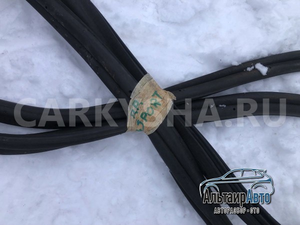 Уплотнитель багажника Range Rover Sport Land Rover Range Rover 