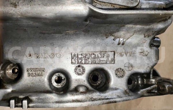 Поддон двигателя Volvo Volvo XC60 оригинальный номер 31216169