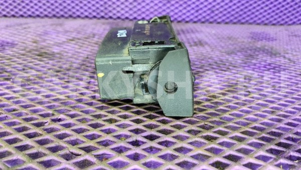 Дефлектор воздушный правый Mercedes W124 Mercedes-Benz W124 оригинальный номер 1248301054