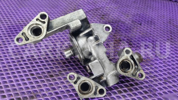 Крепление масляного фильтра Nissan Terrano WD21 Nissan Terrano 