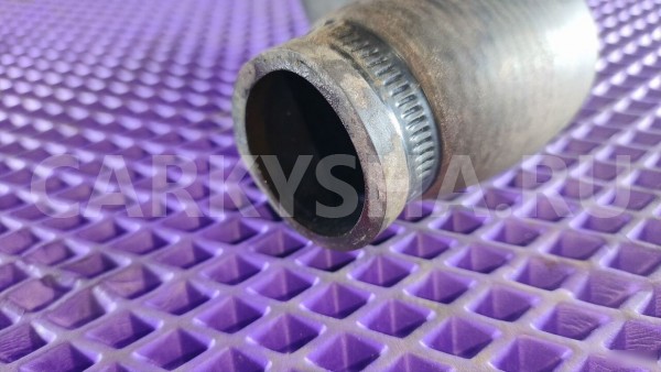 Патрубок радиатора верхний Renault Logan 1 Renault 20 