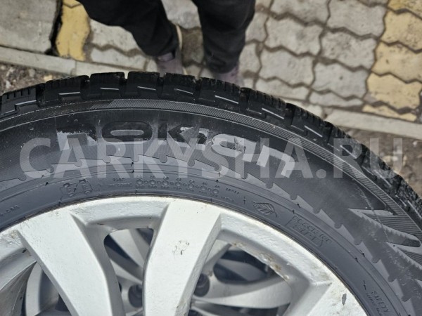 Nokian Tyres Hakkapeliitta R 235/60 R18 комплект   