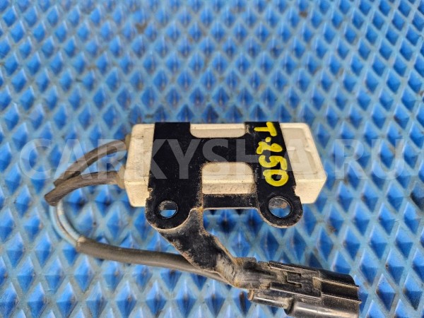 Блок управления вентиляторами Toyota Avensis Т250 Toyota Avensis оригинальный номер 8592812010