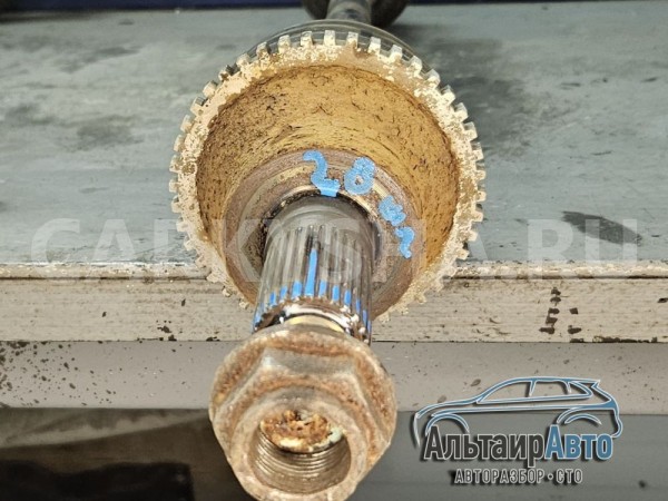 Полуось задняя левая Mazda Cx-7 2.3 L3-VDT Mazda 2 оригинальный номер GD712560XA