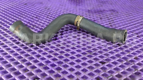 Патрубок системы охлаждения Mercedes-Benz W210 Mercedes-Benz E-klasse оригинальный номер 2108320594