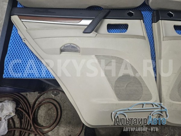 Обшивка двери Pajero 4 левая правая передняя задня Mitsubishi i 