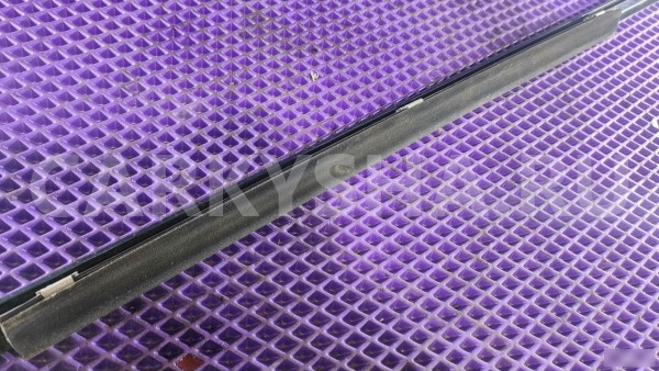 Молдинг двери задней левой Mercedes-Benz W210 Mercedes-Benz E-klasse 