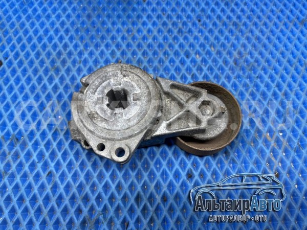 Ролик Натяжитель приводного ремня Pajero 4 Mitsubishi i оригинальный номер MD367192