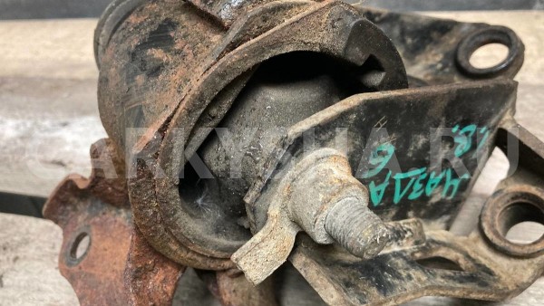 Кронштейн подушка опора двигателя Mazda 6 GG Mazda 2 