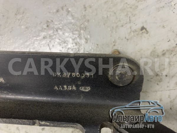 Петля капота левая правая Discovery 3 Land Rover Discovery 