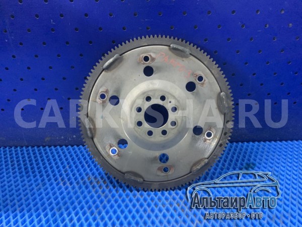 Mitsubishi Montero 3 3.5L Маховик MR305191 Mitsubishi i оригинальный номер MR305191