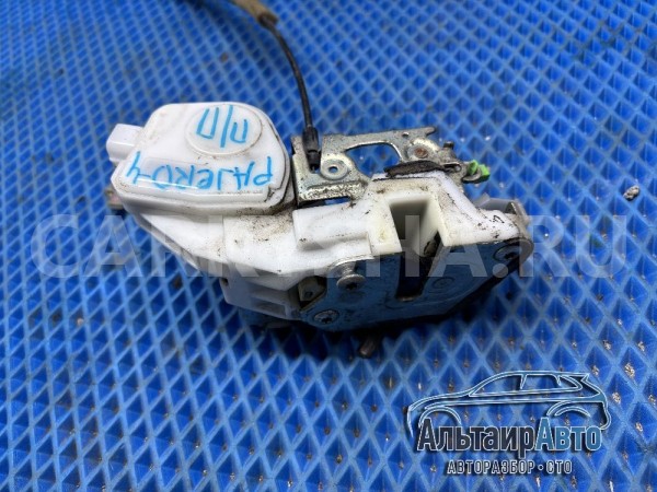 Замок двери передний правый Mitsubishi Pajero 4 Mitsubishi i оригинальный номер MR512226