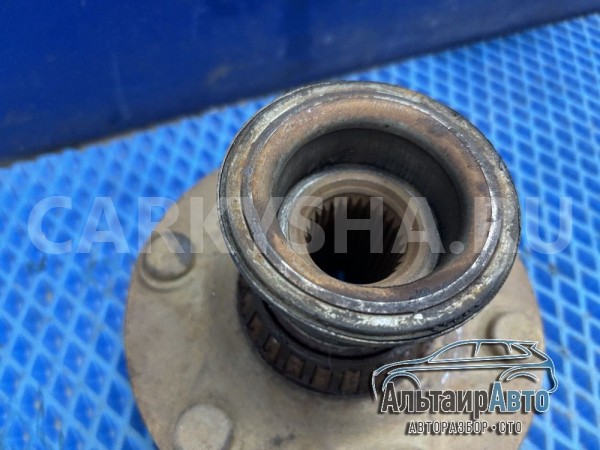 Ступица передняя левая правая  Pajero 4 2015г 6G75 Mitsubishi i оригинальный номер 3880A015