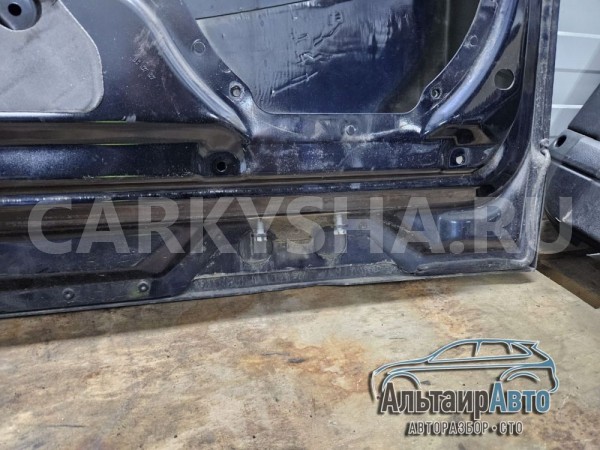 Нижняя крышка дверь  багажника Discovery 3 L319 Land Rover Discovery оригинальный номер BHA 780080