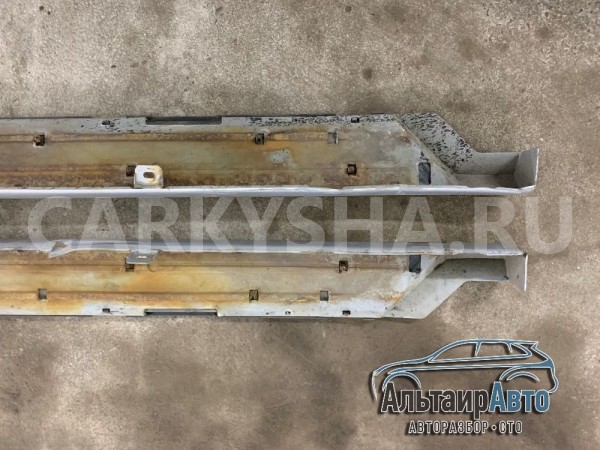 Накладка подножки правая левая  Pajero 4 подножка Mitsubishi i оригинальный номер 7656A043