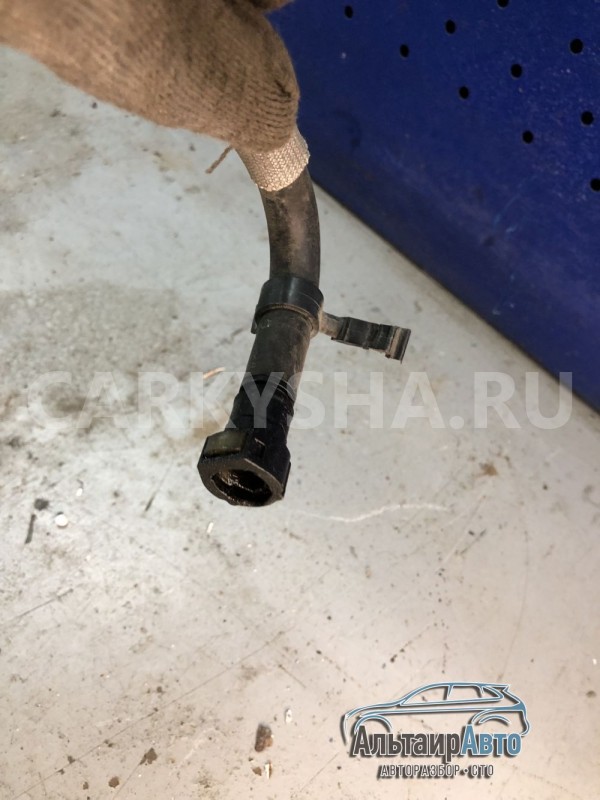 Патрубок системы охлаждения Touareg 1 Volkswagen Touareg оригинальный номер 7L0133366