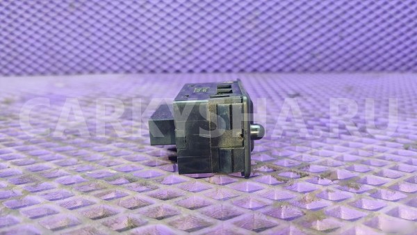 Кнопки регулировки зеркал Nissan Terrano WD21 Nissan Terrano 