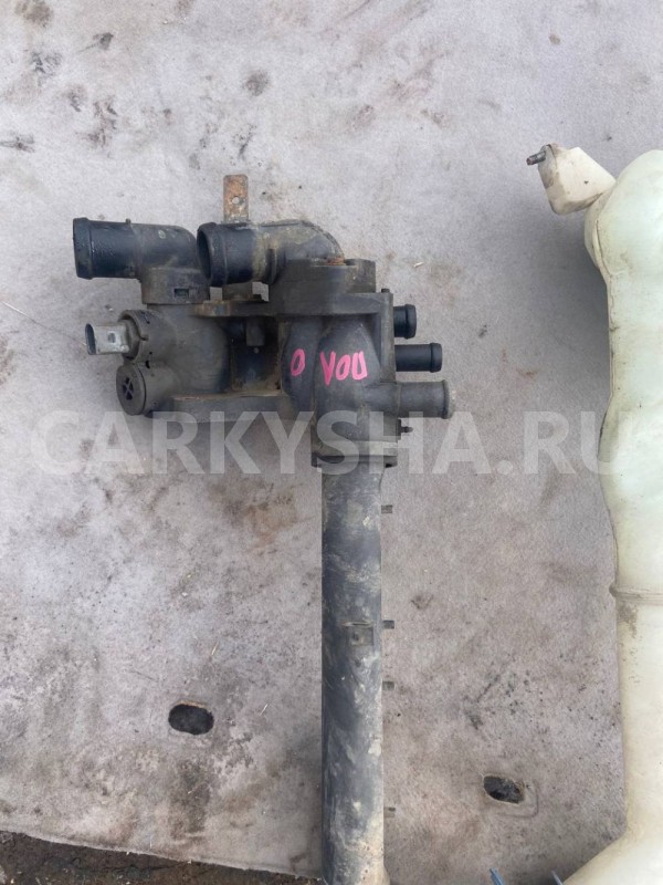 Термостат Volkswagen Polo IV (2001—2005) Volkswagen Polo оригинальный номер 032121110B