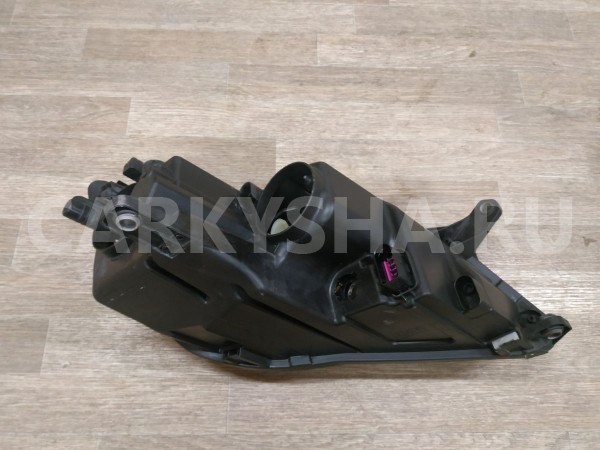 Фара левая Volkswagen Tiguan оригинальный номер 5N2941031K