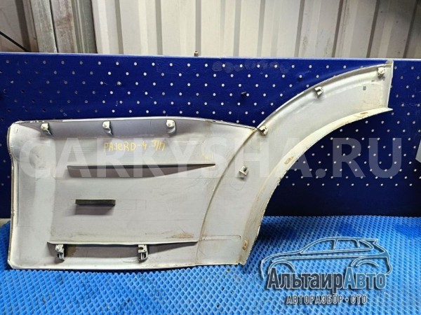 Молдинг двери задний правый Pajero 4 накладка Mitsubishi i оригинальный номер 5757A028