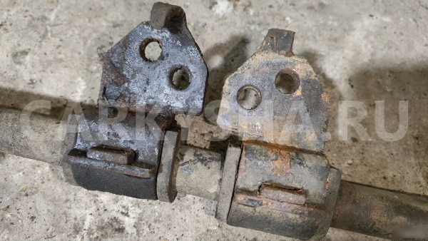 Стабилизатор передний Nissan Terrano WD21 TD27T Nissan Terrano 