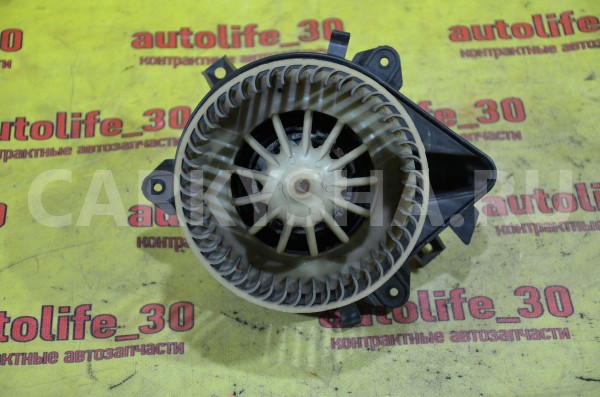 Моторчик отопителя Fiat Doblo оригинальный номер 46723717