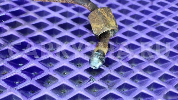 Трубка топливная Nissan Terrano WD21 TD27T Nissan Terrano 