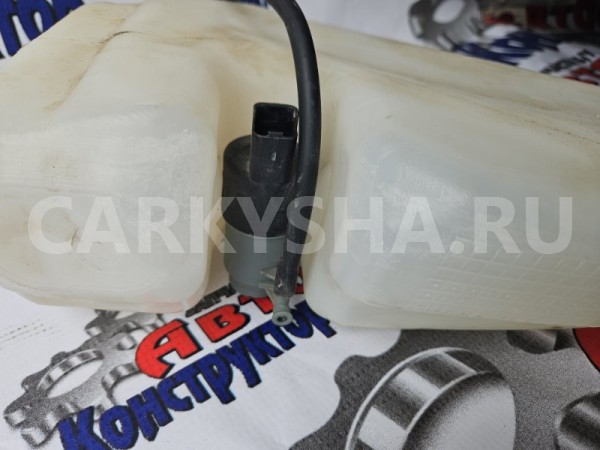 Бачок омывателя лобового стекла Renault Logan 