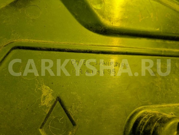 Колпак запасного колеса Mitsubishi Pajero оригинальный номер MR418195