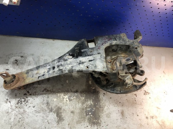 Рычаг задний левый продольный Mazda cx-7 кулак Mazda 2 оригинальный номер GS1D2615XA