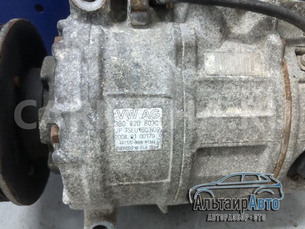 Компрессор кондиционера Volkswagen Touareg 3.2 Volkswagen Touareg оригинальный номер 3B0820803C