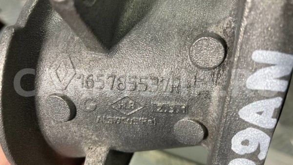 Патрубок воздушного фильтра Renault Sandero I (2009—2014) Renault 14 оригинальный номер 165785537r