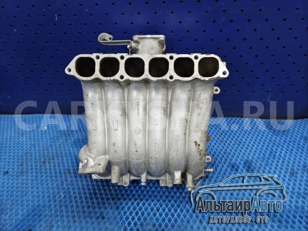 Впускной коллектор верхний Pajero 4 6G72 Mitsubishi i оригинальный номер 1542A146